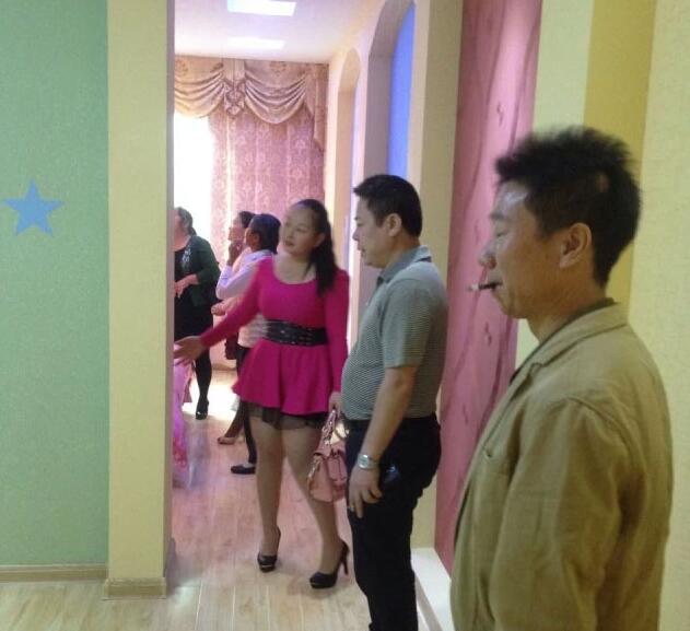 天然居硅藻泥·懷化體驗店正式開業(yè) 當(dāng)日接單高達(dá)十萬盛況空前